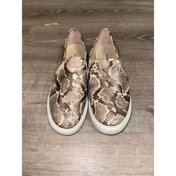 Steve Madden Snake Skin Slip On Shoes 9.5 - Picture 2 of 6
